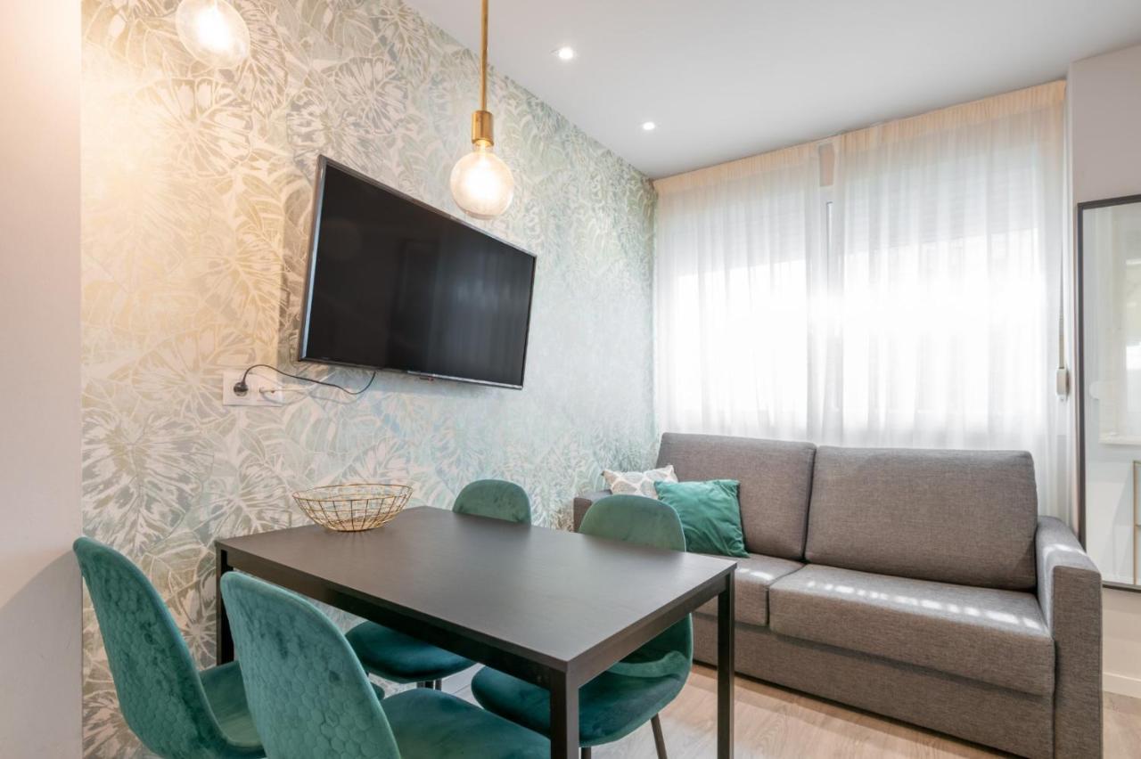 Pineapple Suite Malaga Bagian luar foto