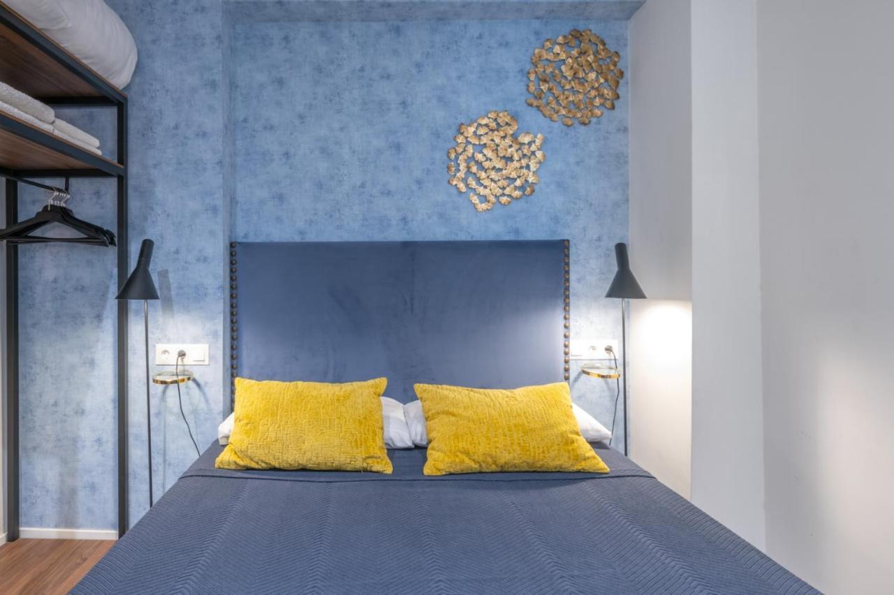 Pineapple Suite Malaga Bagian luar foto